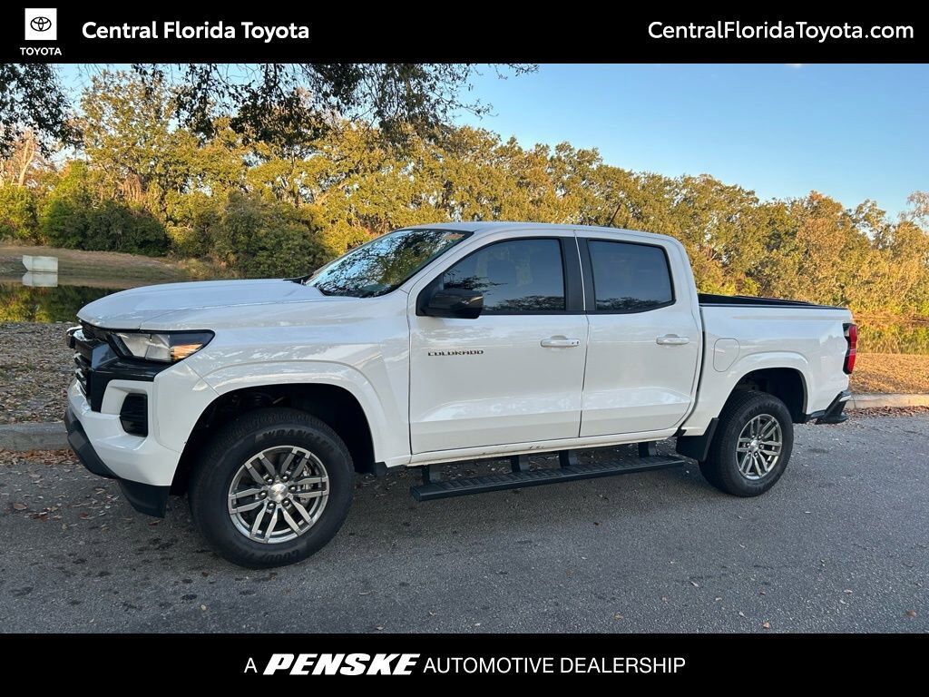 2024 CHEVROLET Colorado