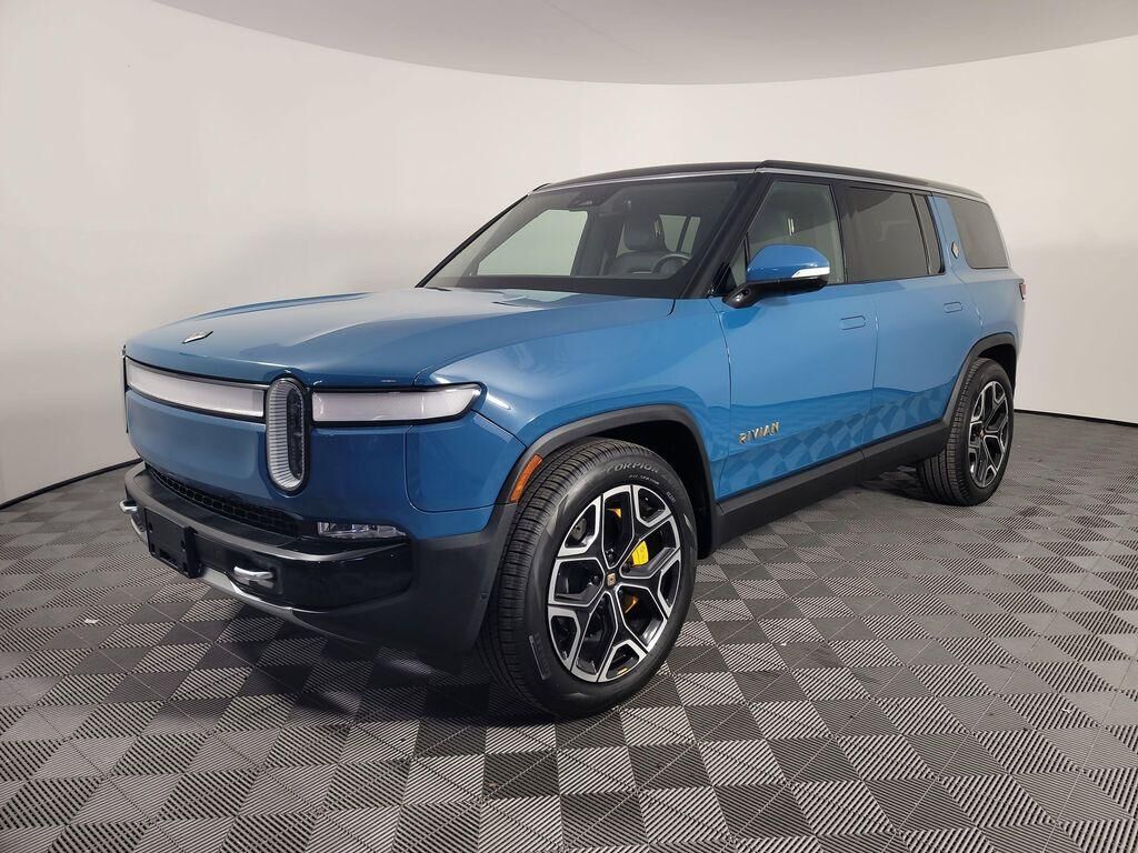 2023 RIVIAN R1S