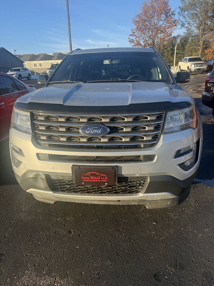 2017 FORD Explorer