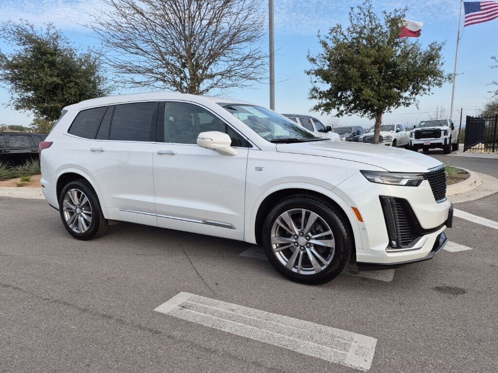 2023 CADILLAC XT6