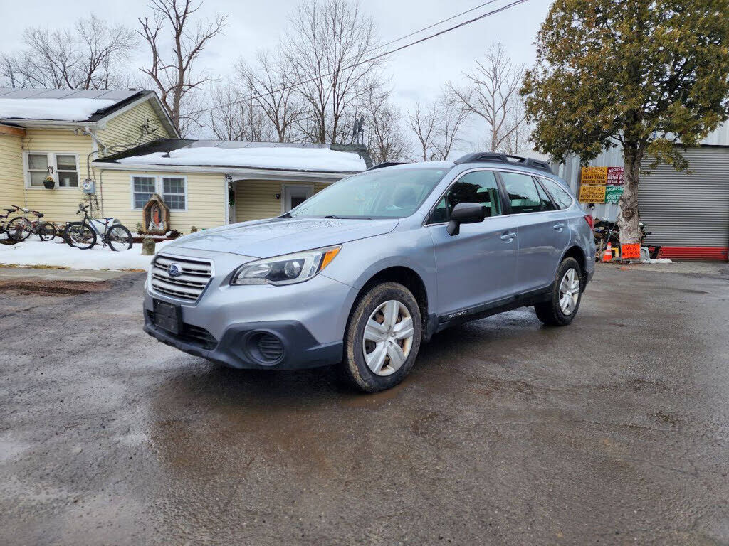 2015 SUBARU Outback