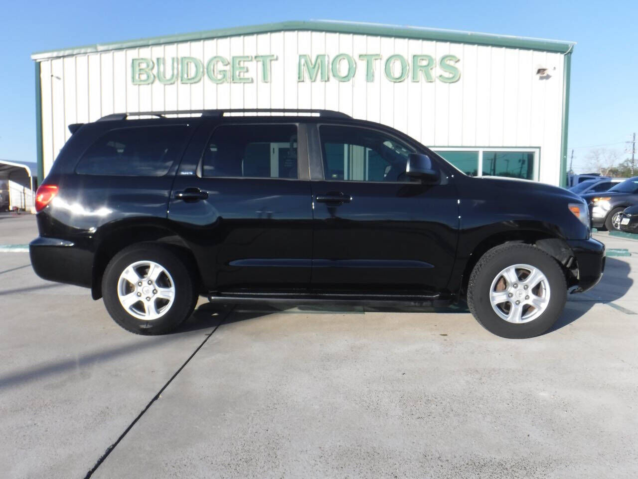 2014 TOYOTA Sequoia