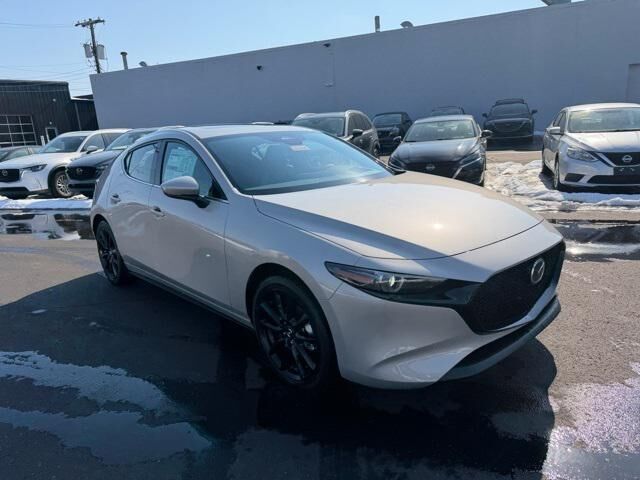 2026 MAZDA Mazda3