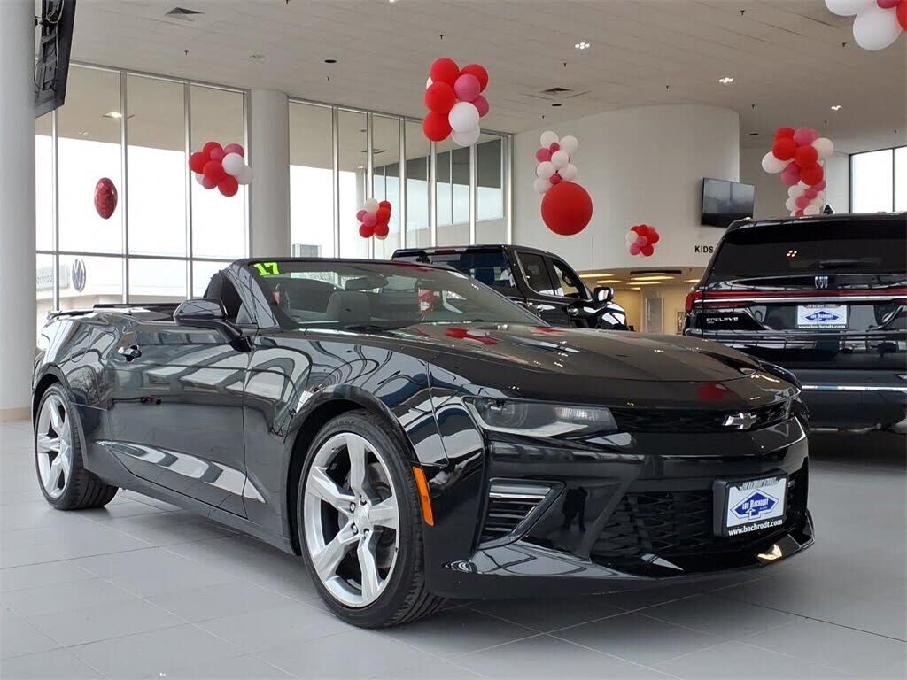 2017 CHEVROLET Camaro