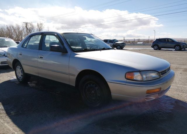 1995 TOYOTA Camry