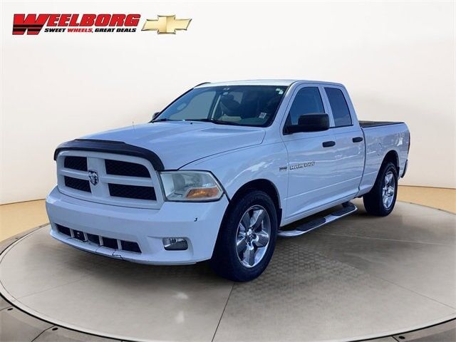 2012 DODGE Ram