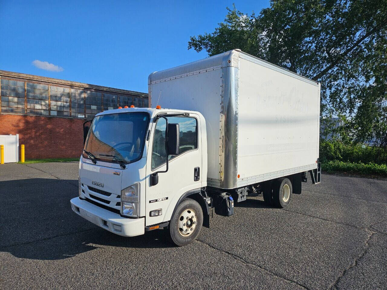 2016 ISUZU NPR