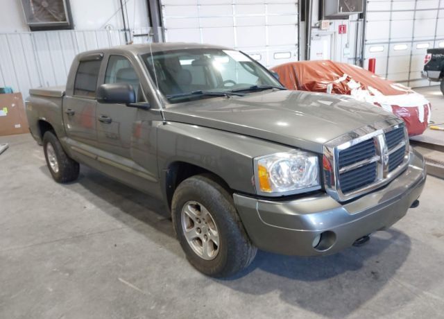 2005 DODGE Dakota