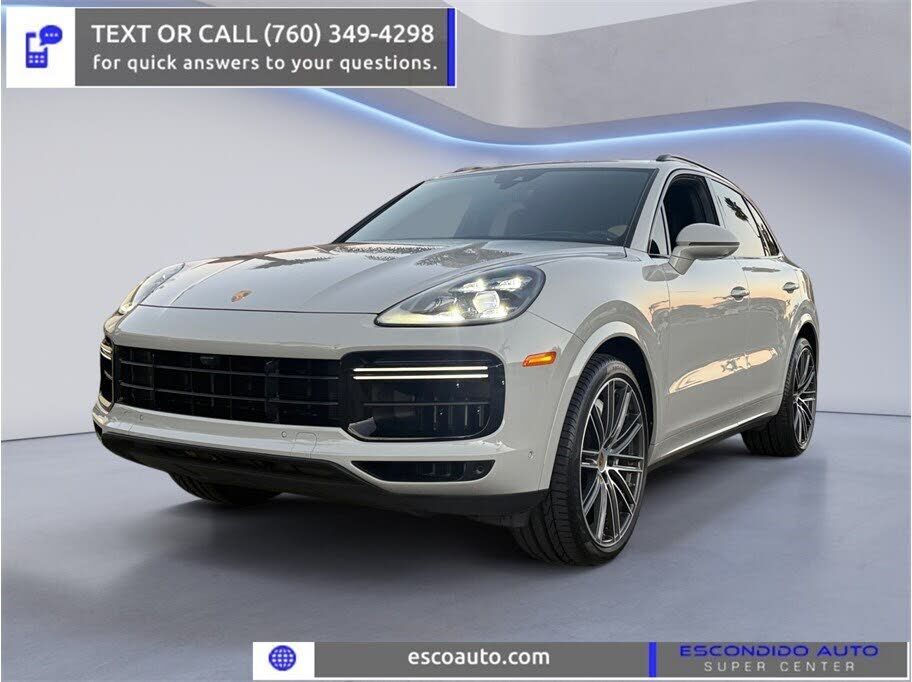 2023 PORSCHE Cayenne
