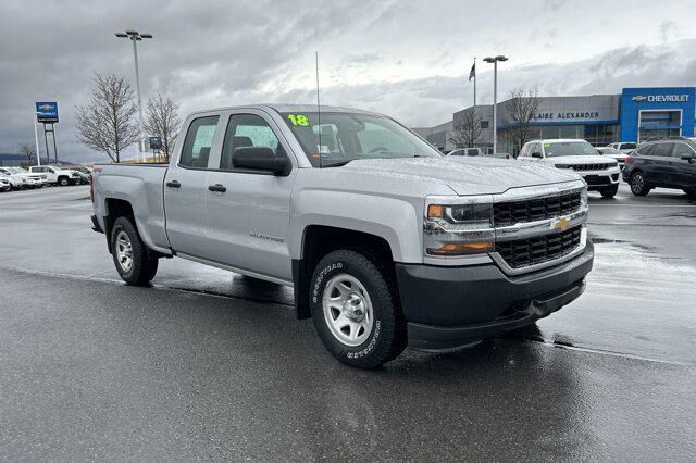 2018 CHEVROLET Silverado
