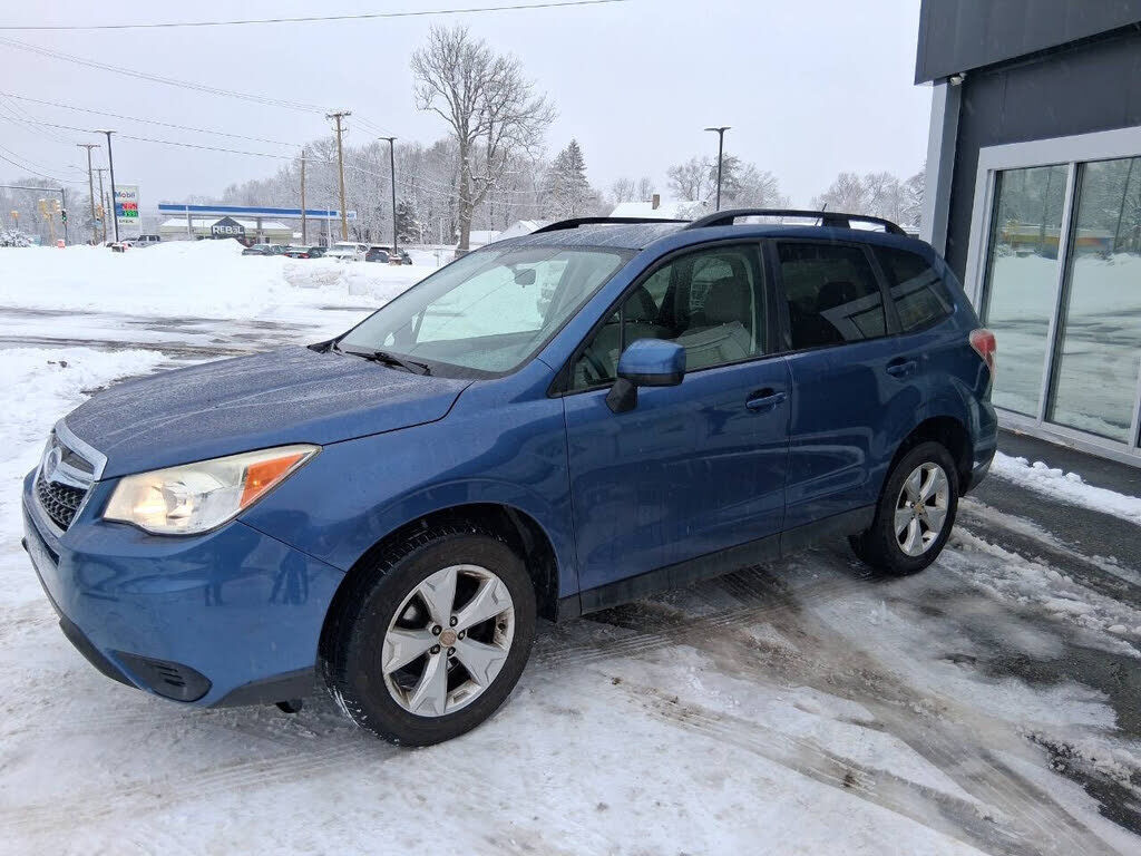 2014 SUBARU Forester