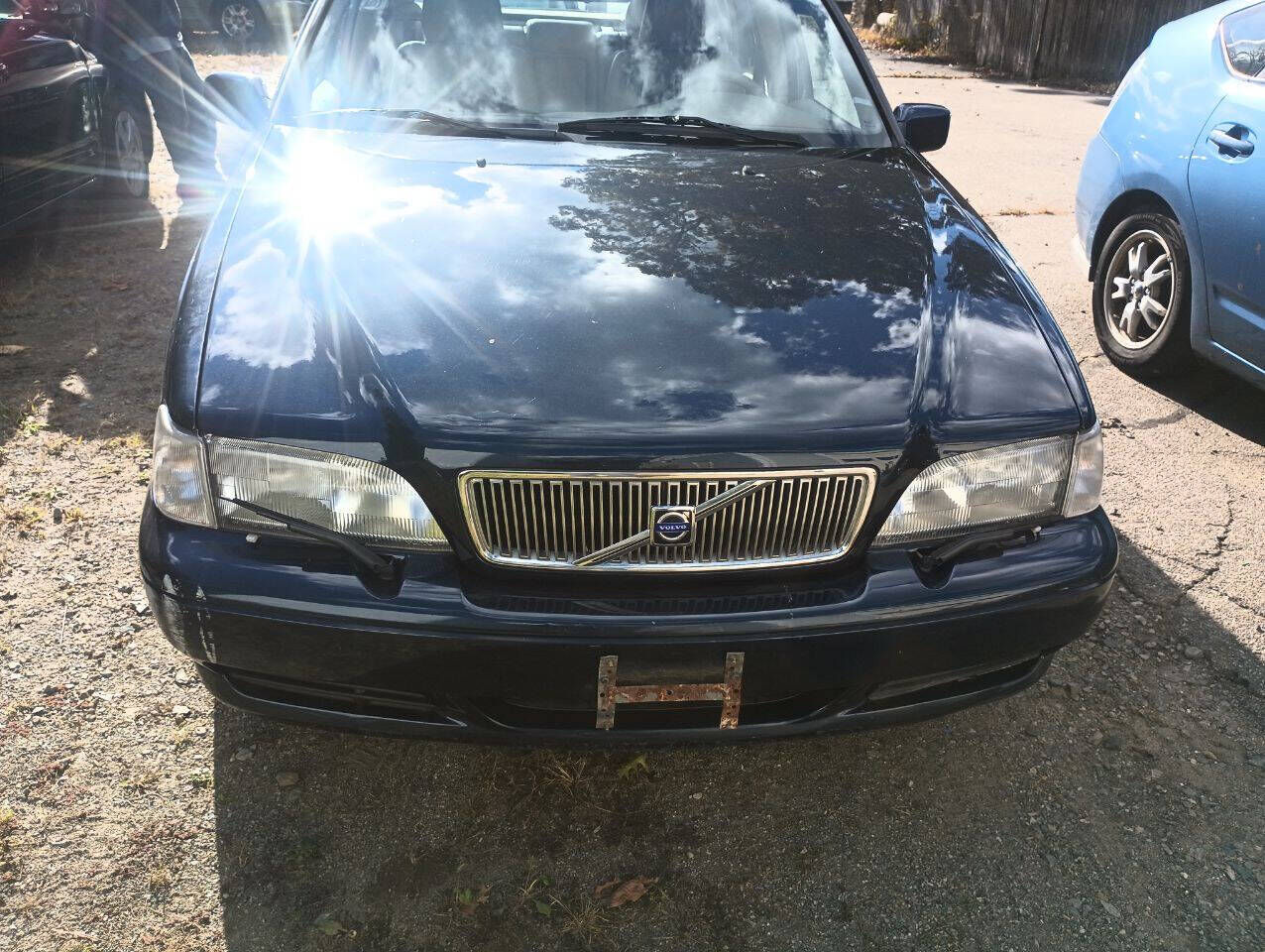 2000 VOLVO S70