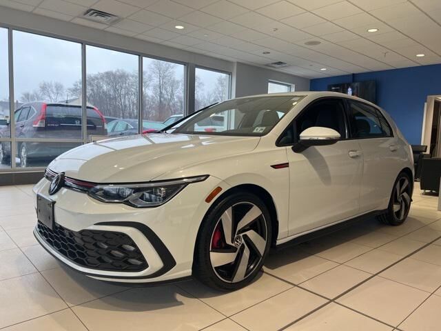2024 VOLKSWAGEN Golf GTI