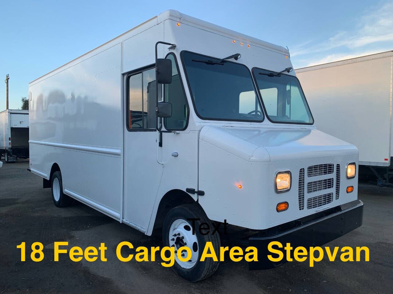 2022 FORD Commercial Chassis