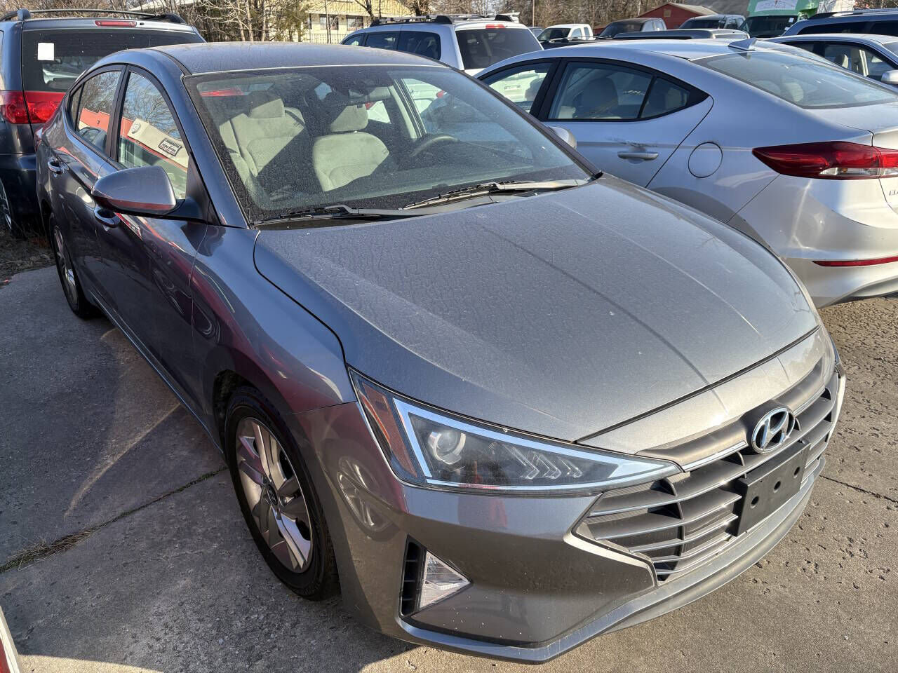2019 HYUNDAI Elantra