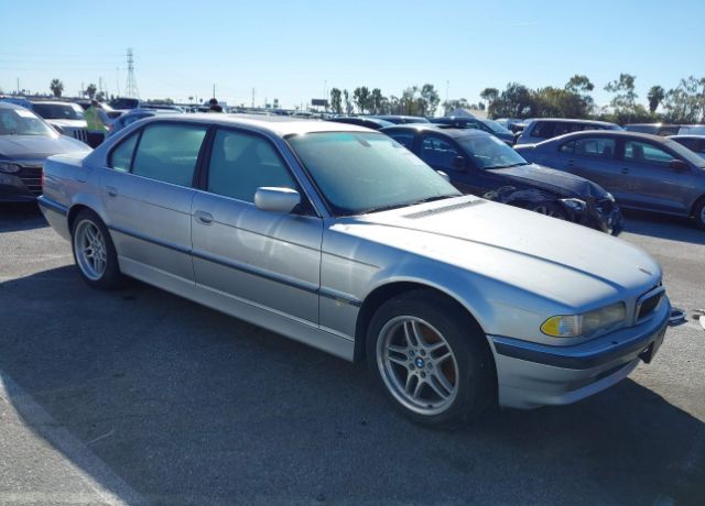 2000 BMW 7 Series
