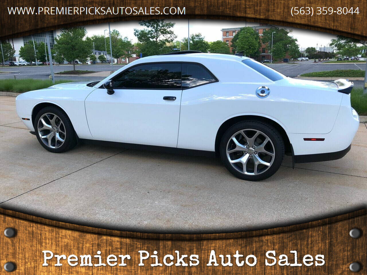 2015 DODGE Challenger