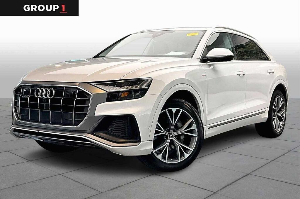 2023 AUDI Q8