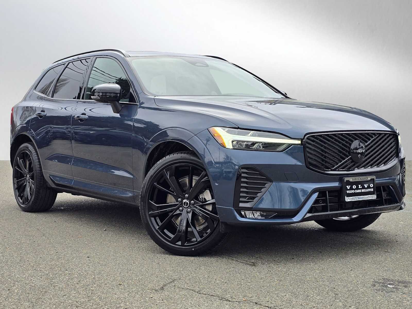 2026 VOLVO XC60