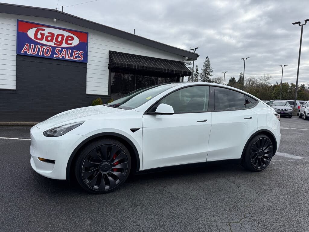 2021 TESLA Model Y