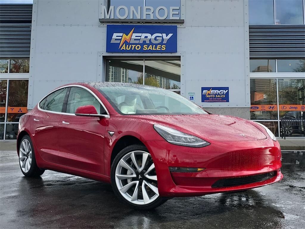 2019 TESLA Model 3