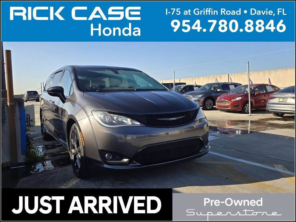 2018 CHRYSLER Pacifica
