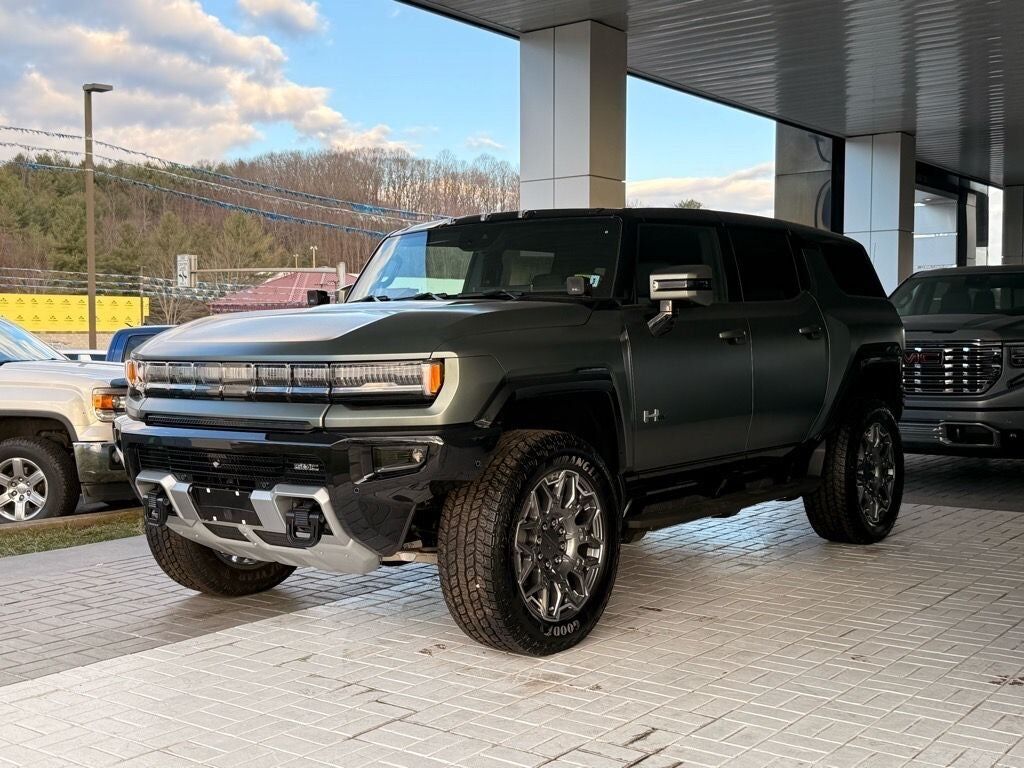 2024 GMC Hummer EV SUV