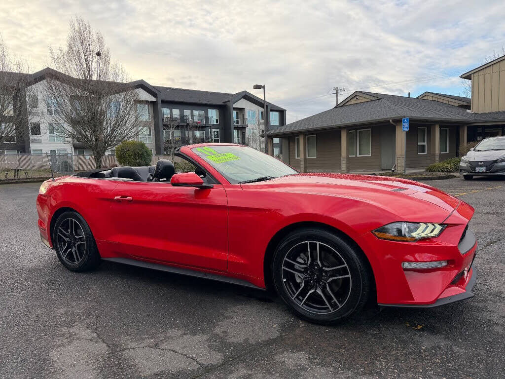 2019 FORD Mustang