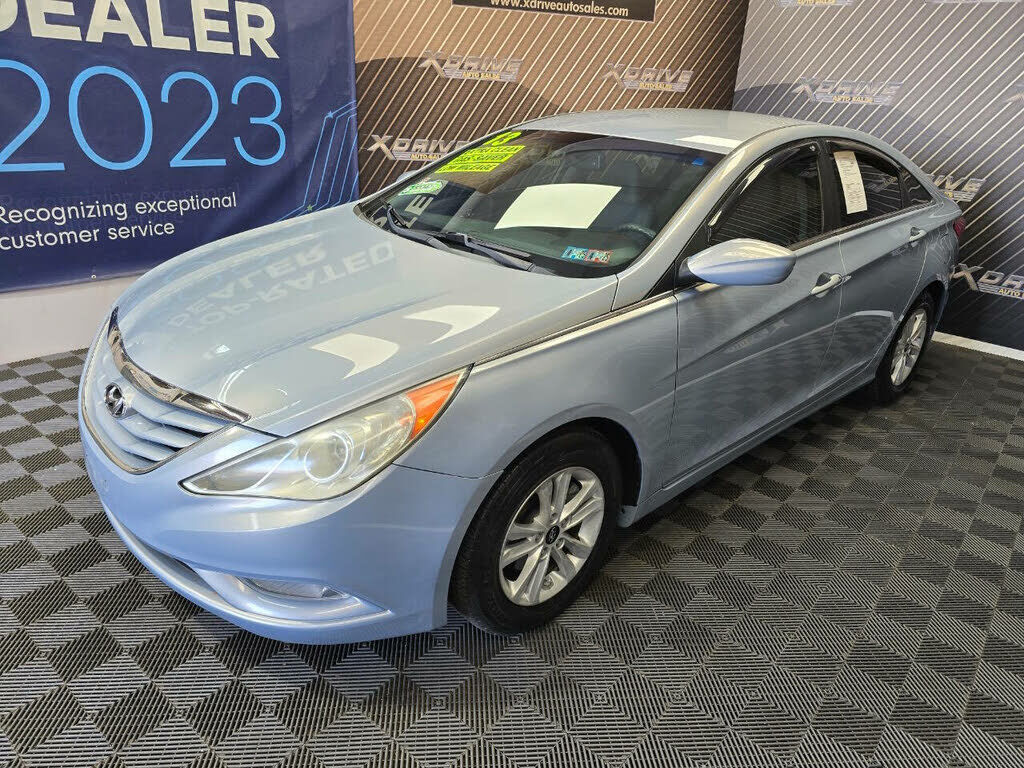 2013 HYUNDAI Sonata