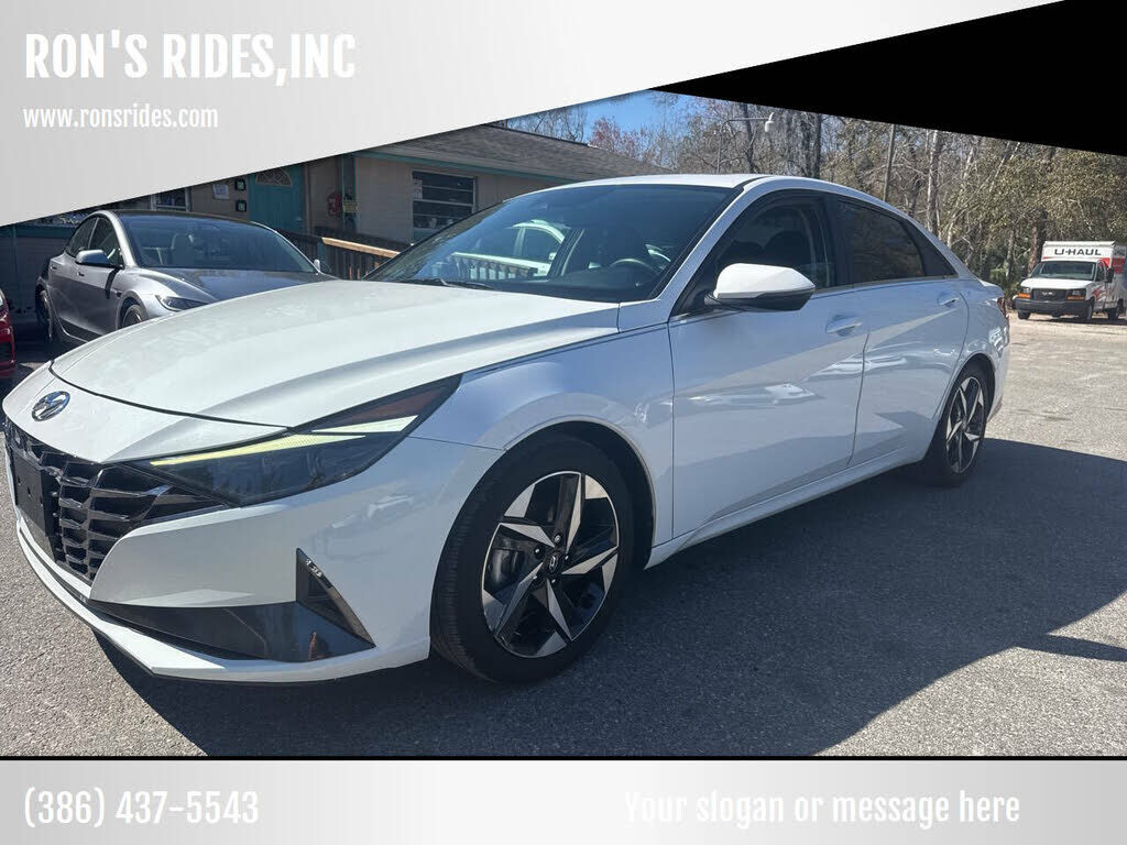 2022 HYUNDAI Elantra