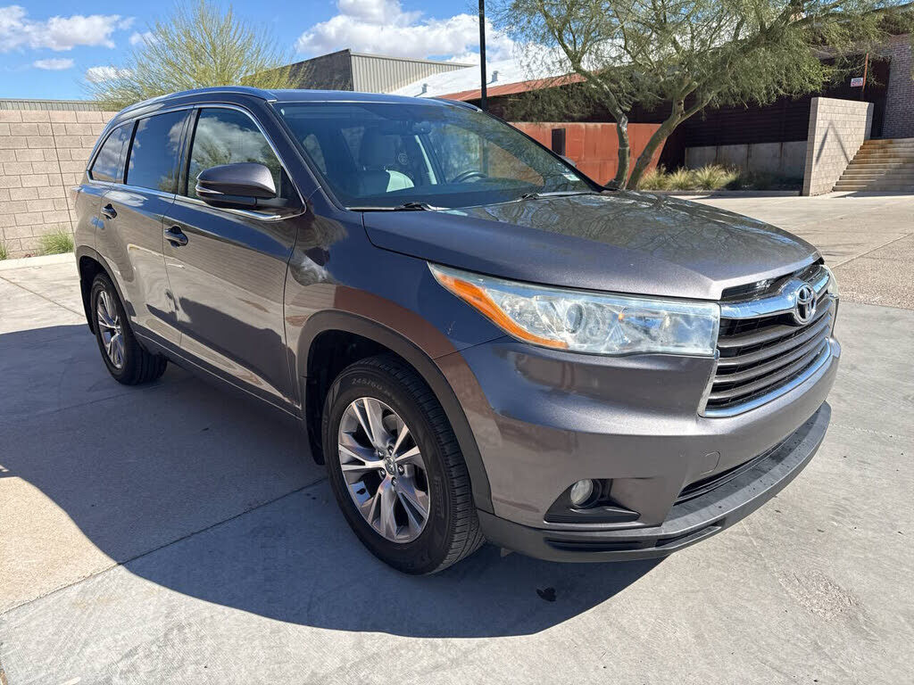 2014 TOYOTA Highlander