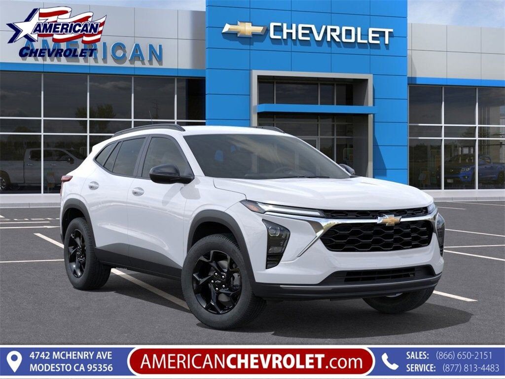 2026 CHEVROLET Trax