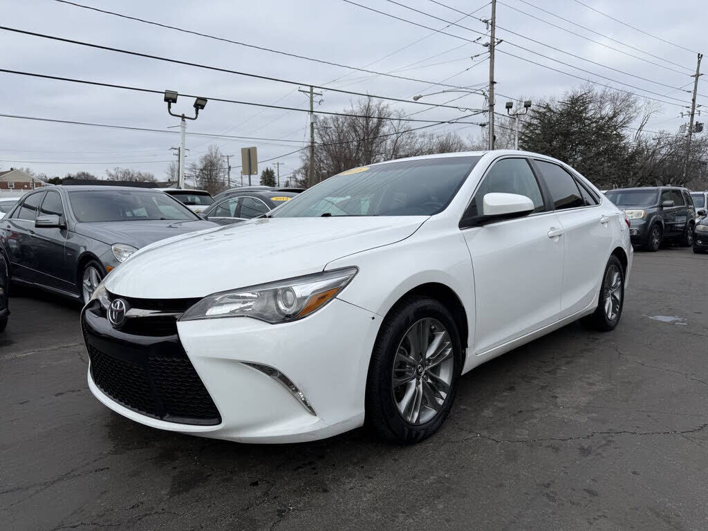 2016 TOYOTA Camry