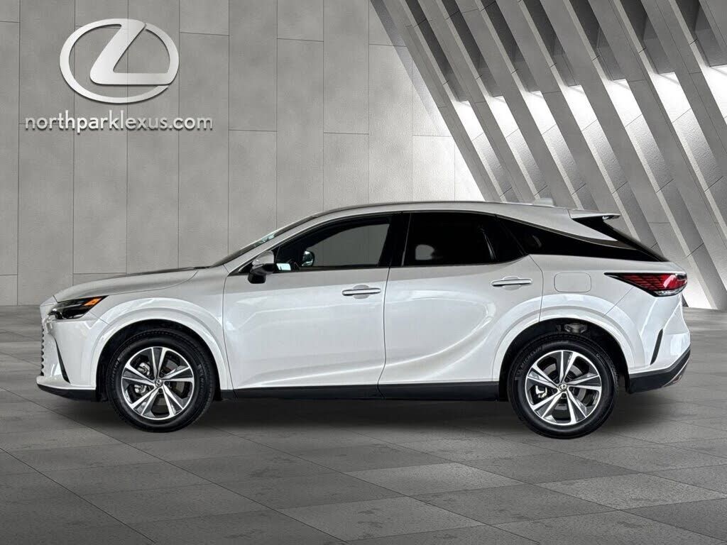 2025 LEXUS RX