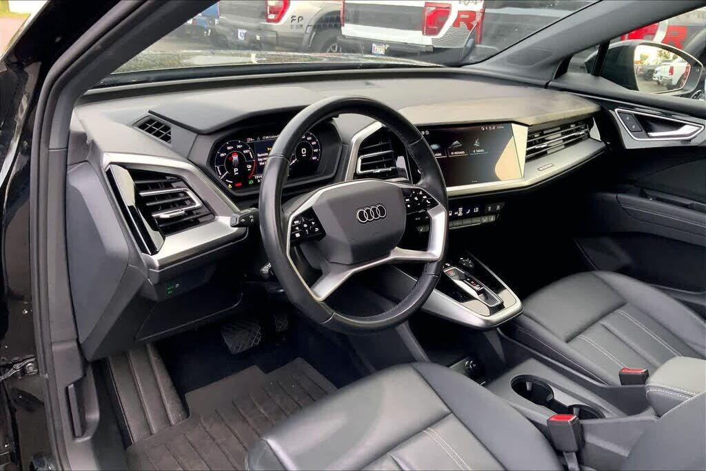 2024 Audi Q4