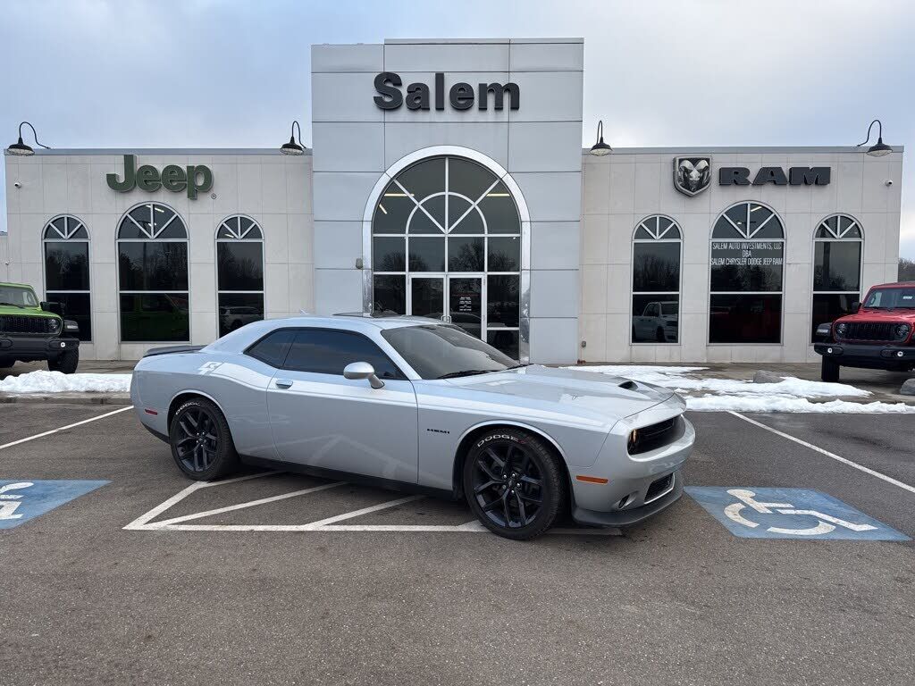 2020 DODGE Challenger