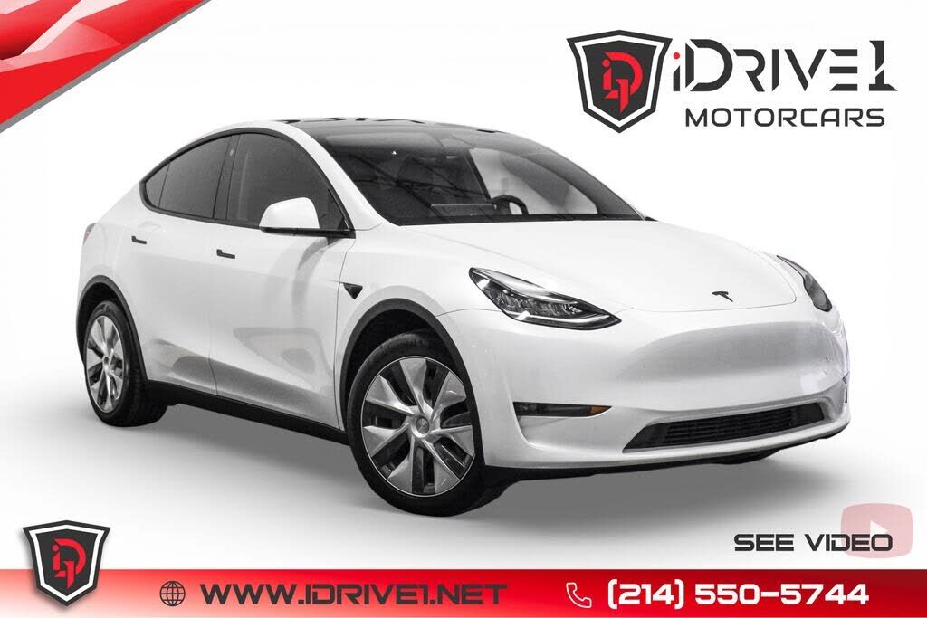 2023 TESLA Model Y