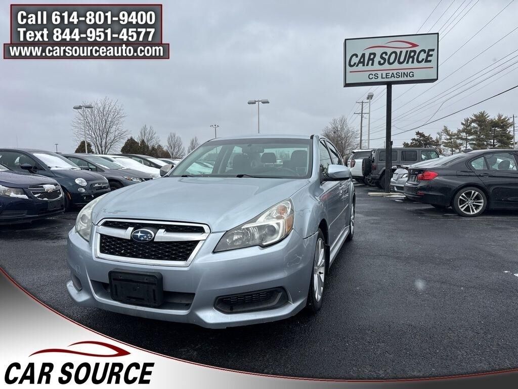 2013 SUBARU Legacy