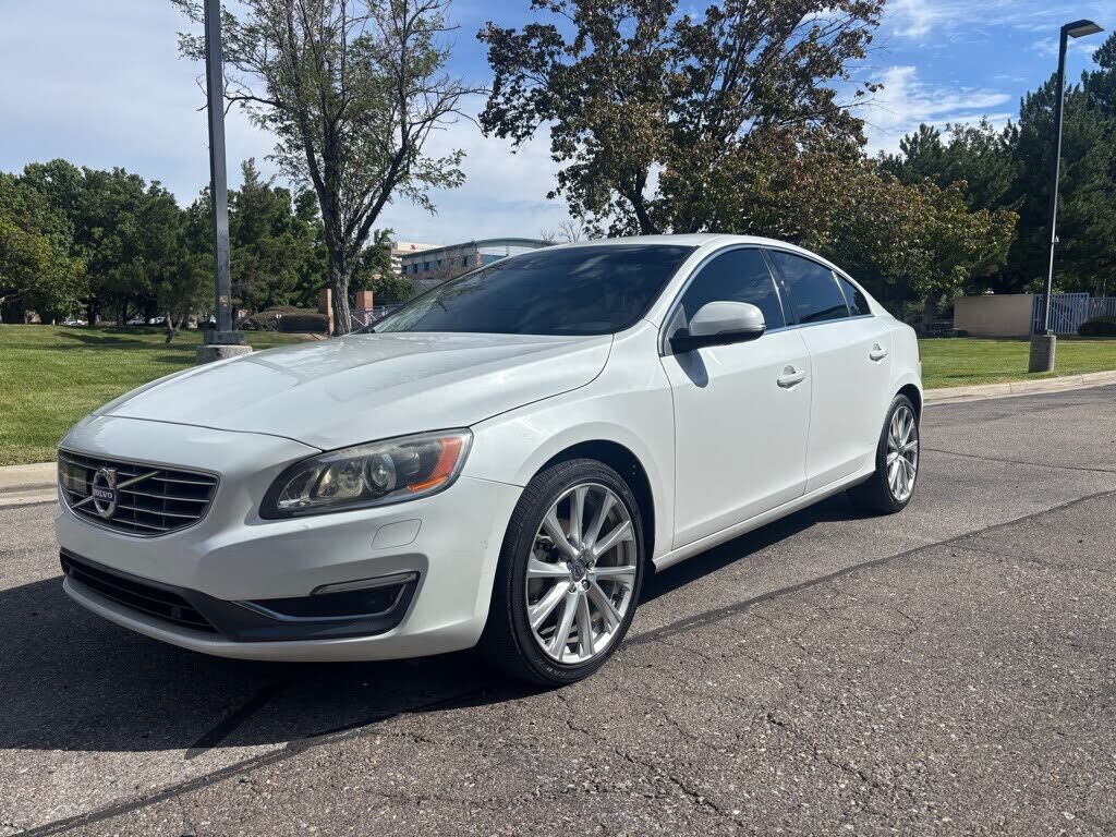 2018 VOLVO S60