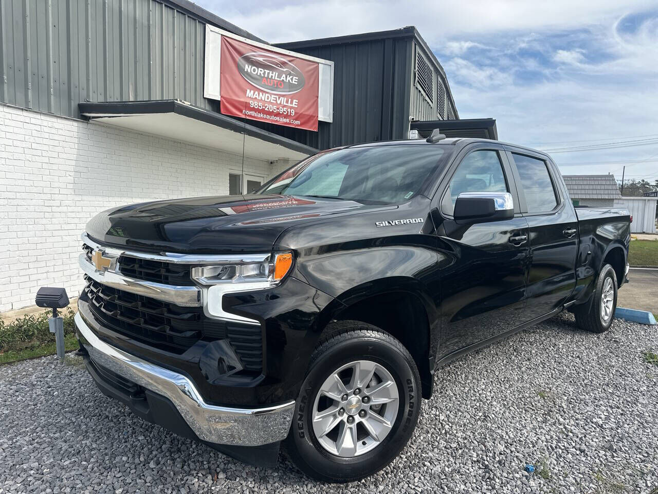 2023 CHEVROLET Silverado