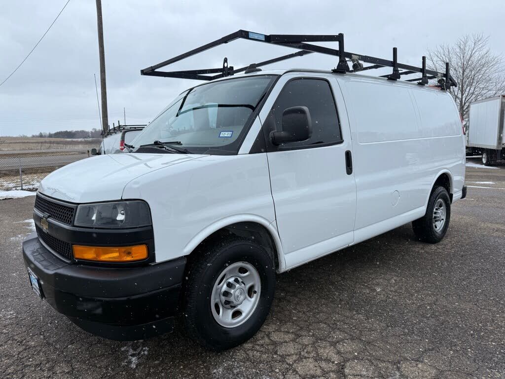 2019 CHEVROLET Express