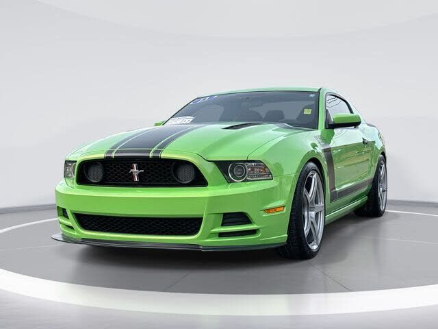 2013 FORD Mustang