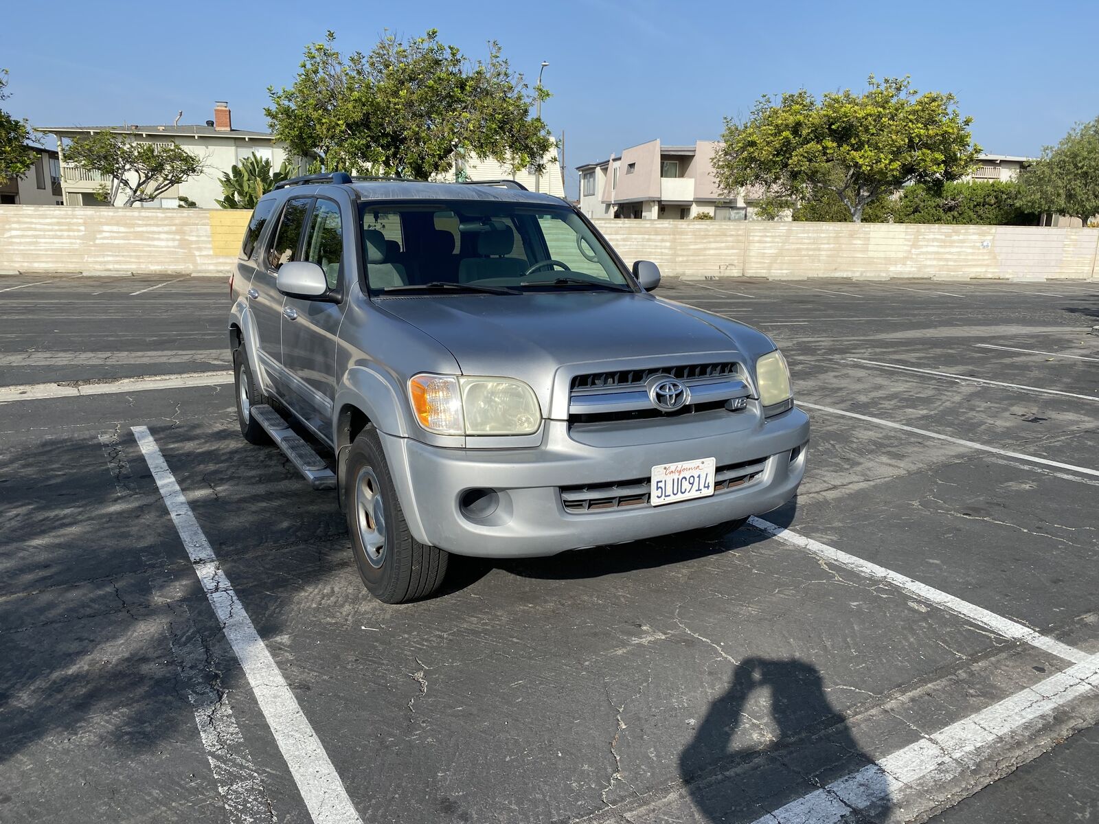 2005 TOYOTA Sequoia