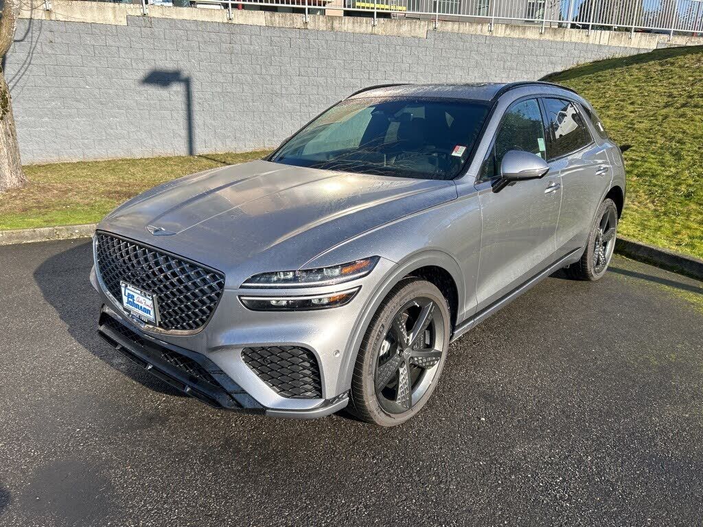 2025 GENESIS GV70