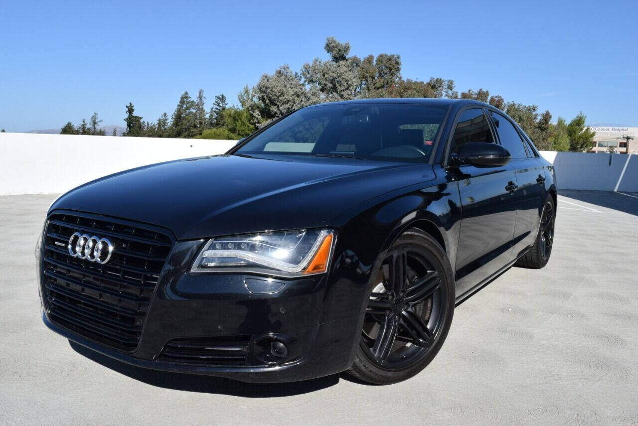 2013 AUDI A8