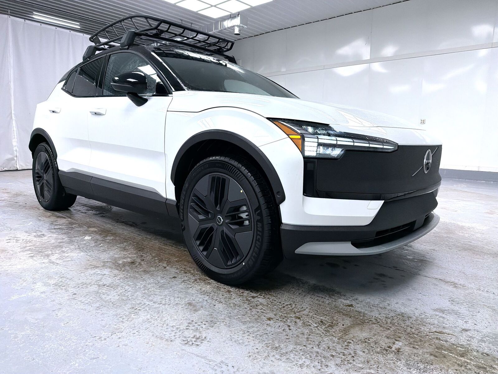 2026 VOLVO EX30 CC