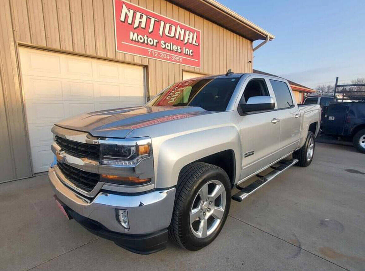 2017 CHEVROLET Silverado