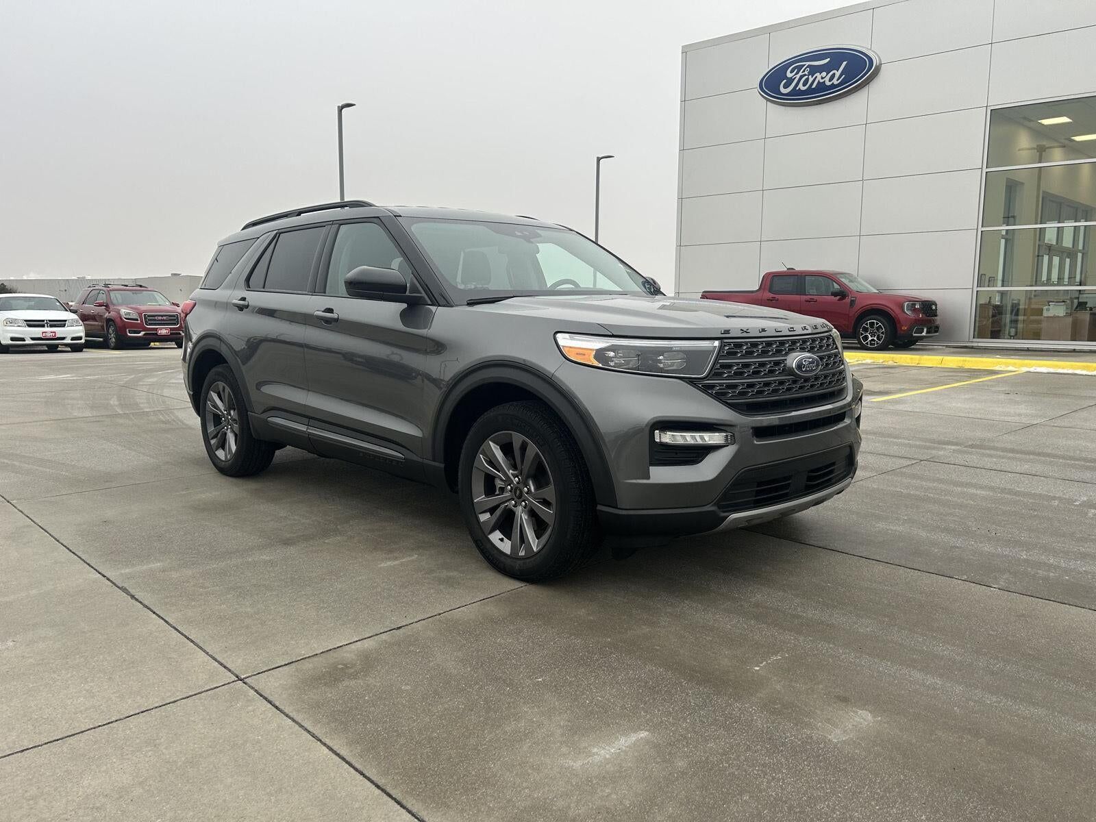2023 FORD Explorer