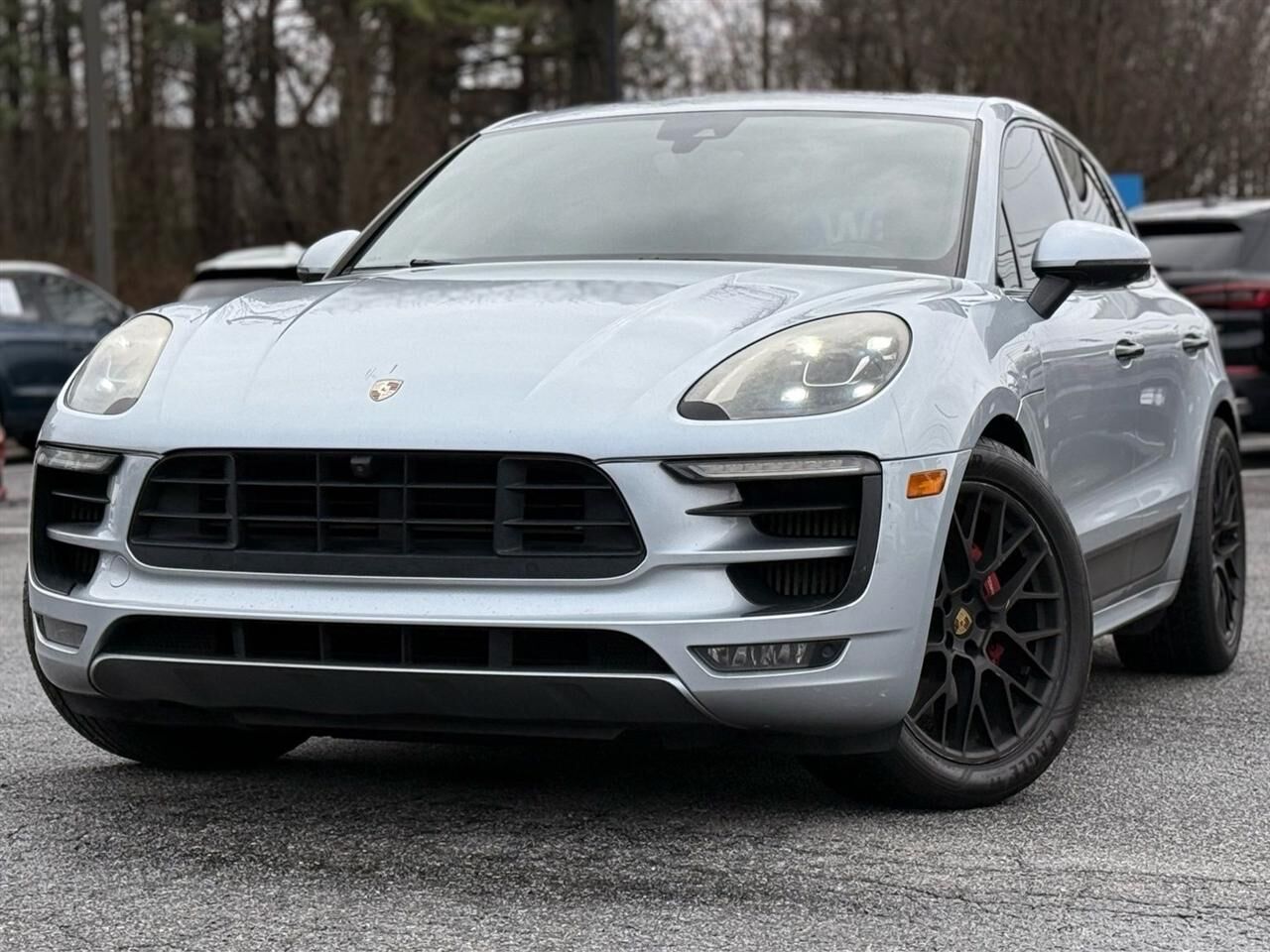 2018 PORSCHE Macan
