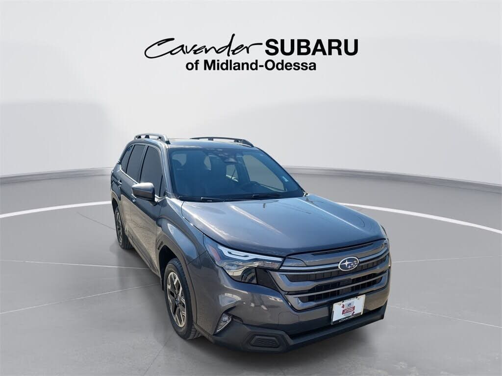 2025 SUBARU Forester